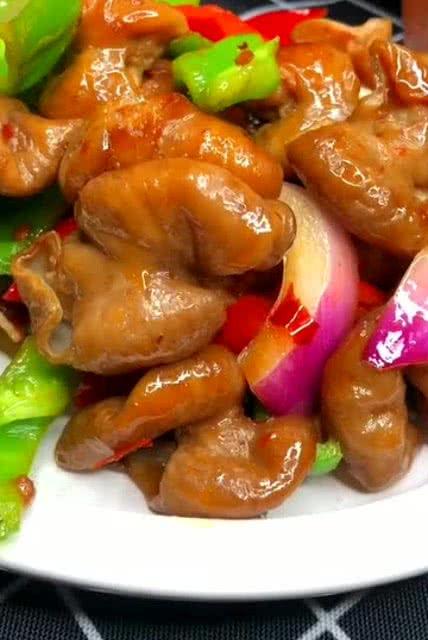 吃肥肠爆料视频,揭秘幕后真相,带你走进神秘世界 第3张 吃肥肠爆料视频,揭秘幕后真相,带你走进神秘世界 第3张